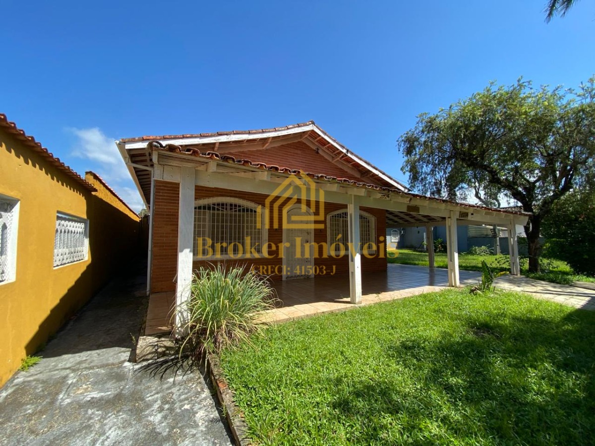Charmosa casa térrea em localização privilegiada no indaiá, 
