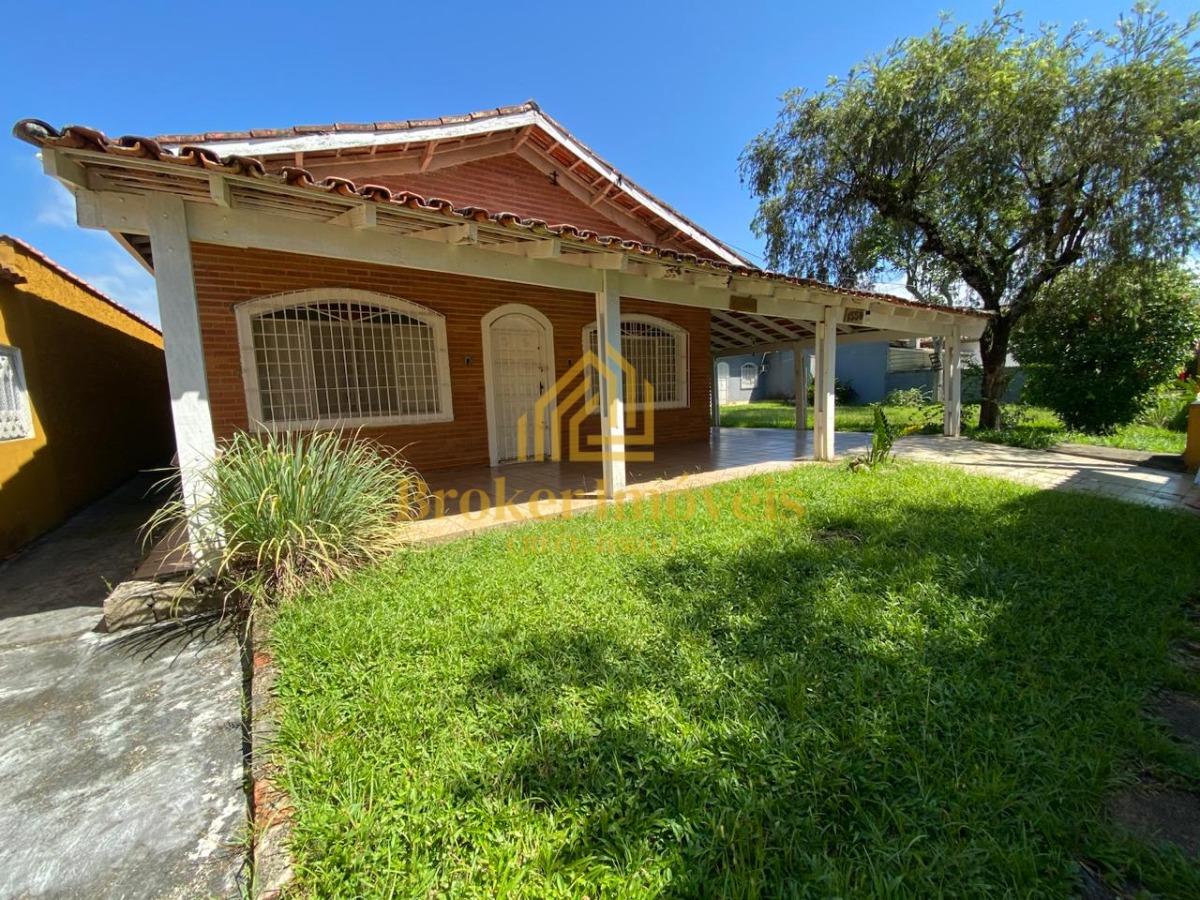 Charmosa casa térrea em localização privilegiada no indaiá, 