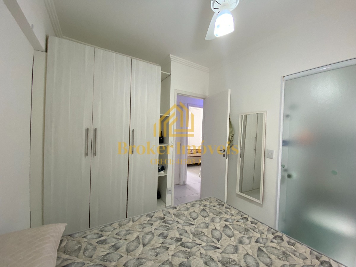 Apartamento com vista para o mar, condomínio pé na Areia Hawai Vivendas na Martim de Sá