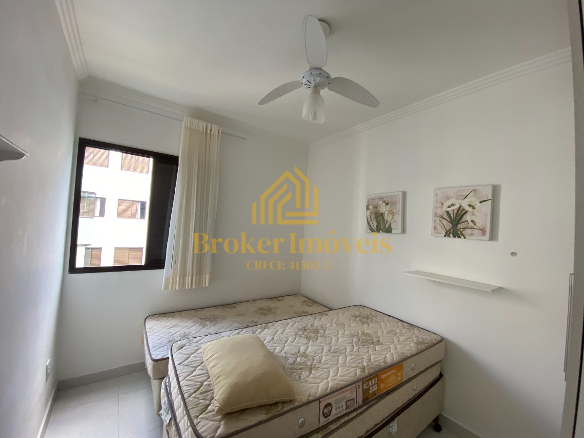 Apartamento com vista para o mar, condomínio pé na Areia Hawai Vivendas na Martim de Sá