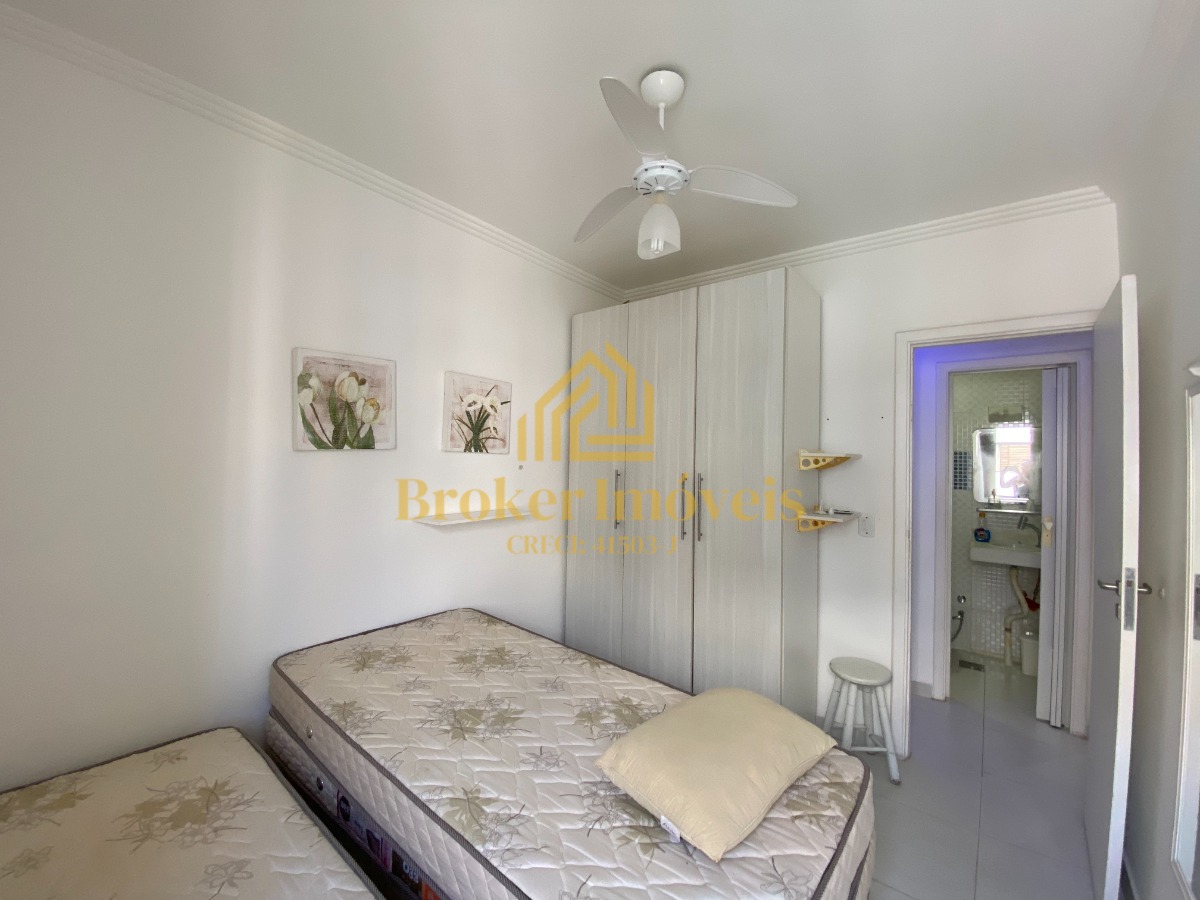 Apartamento com vista para o mar, condomínio pé na Areia Hawai Vivendas na Martim de Sá