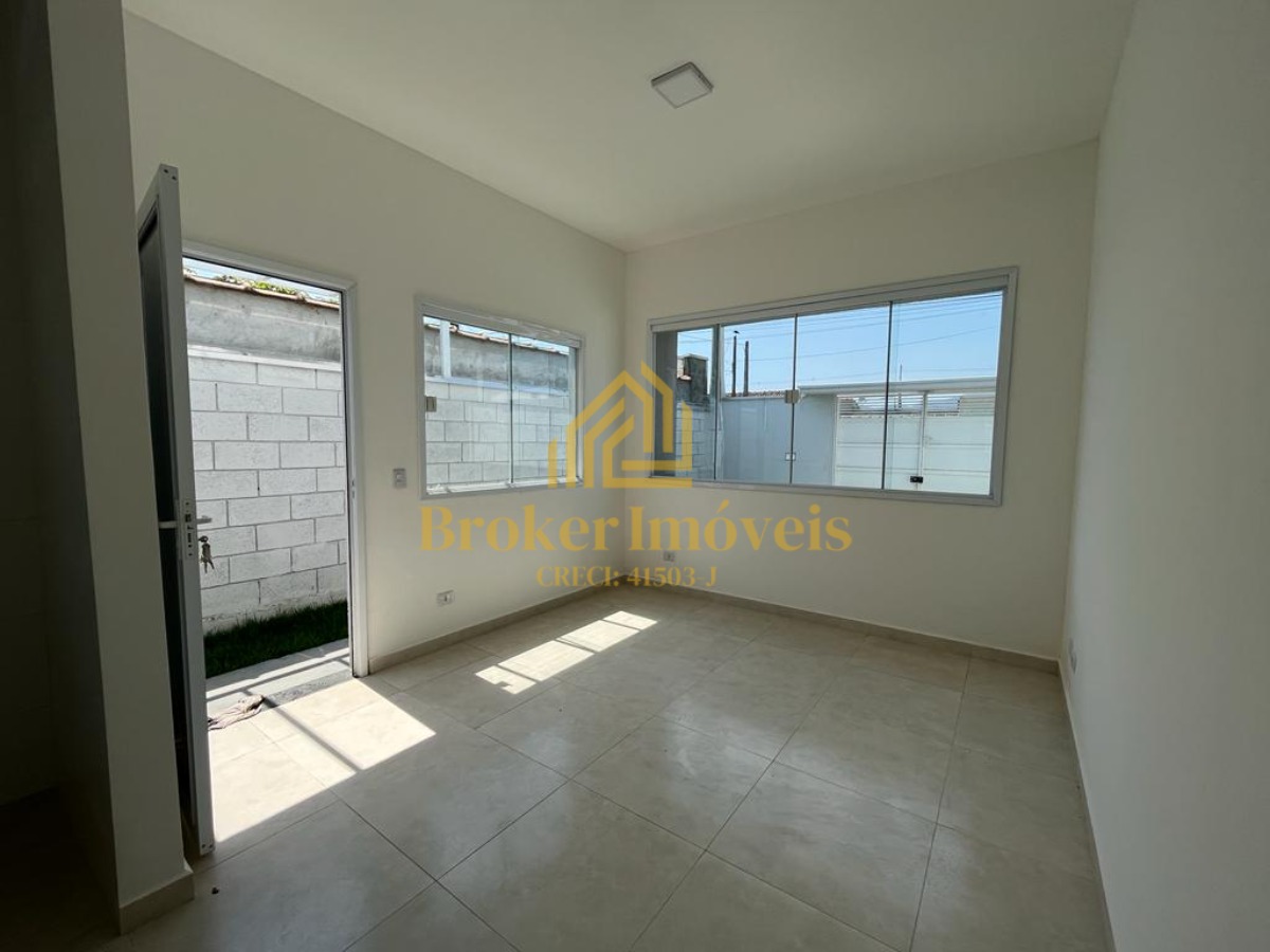 Sua casa nova espera por você! - bairro golfinhos