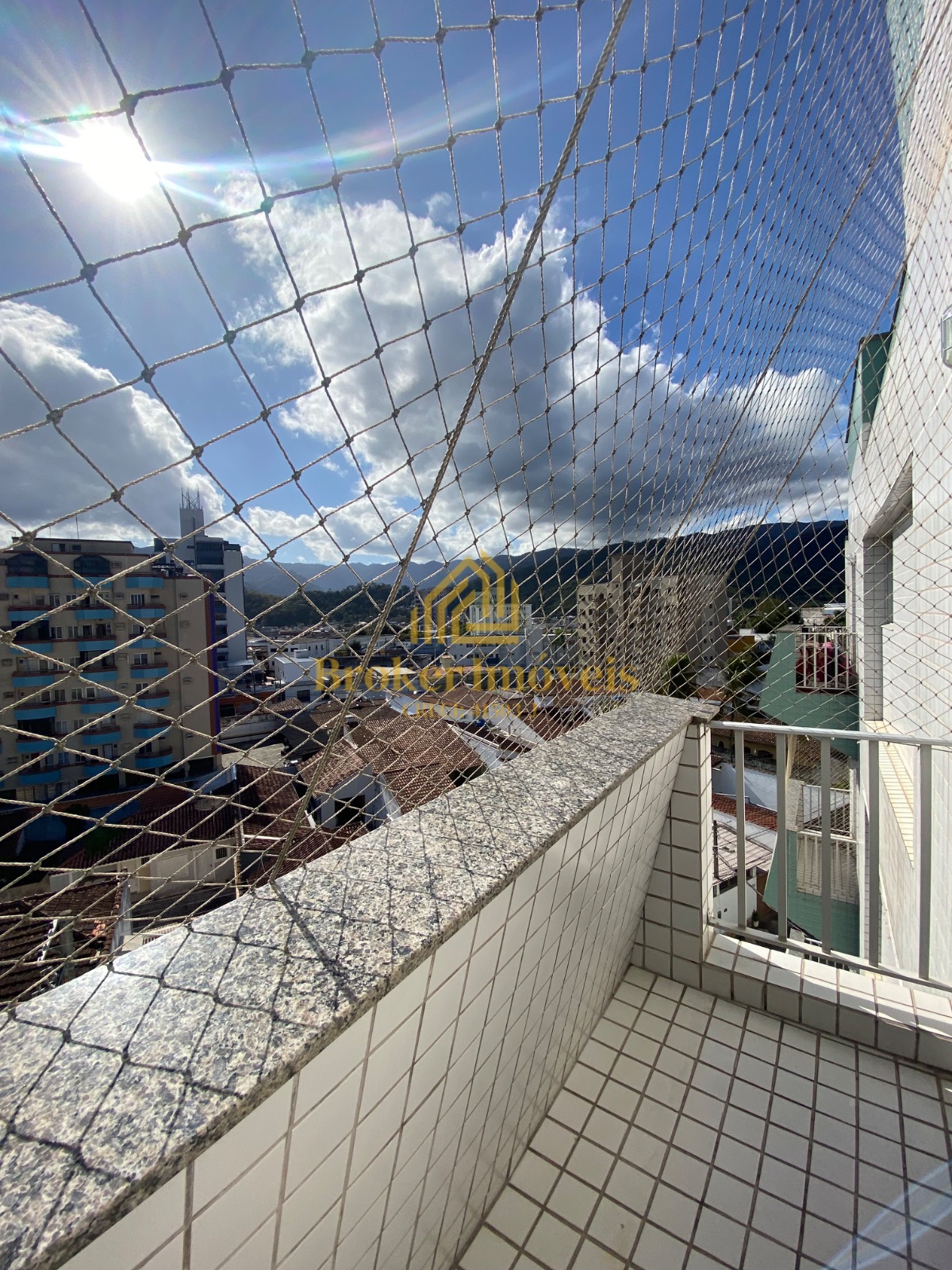 Cobertura no Residencial Park Centro de Caraguatatuba á 200 metros da Praia