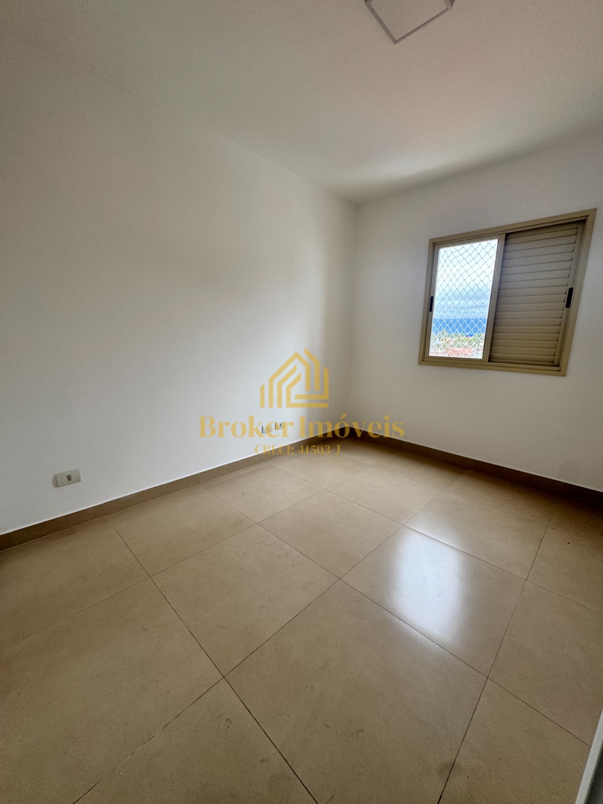 Apartamento no condomínio residencial prime view vista later