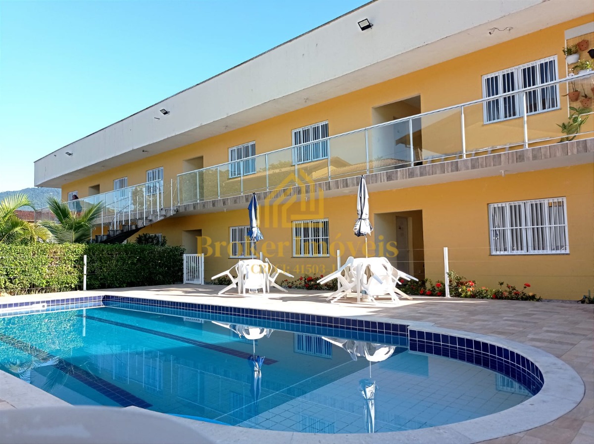 Apartamento à venda na praia da maranduba à 800 metros da pr