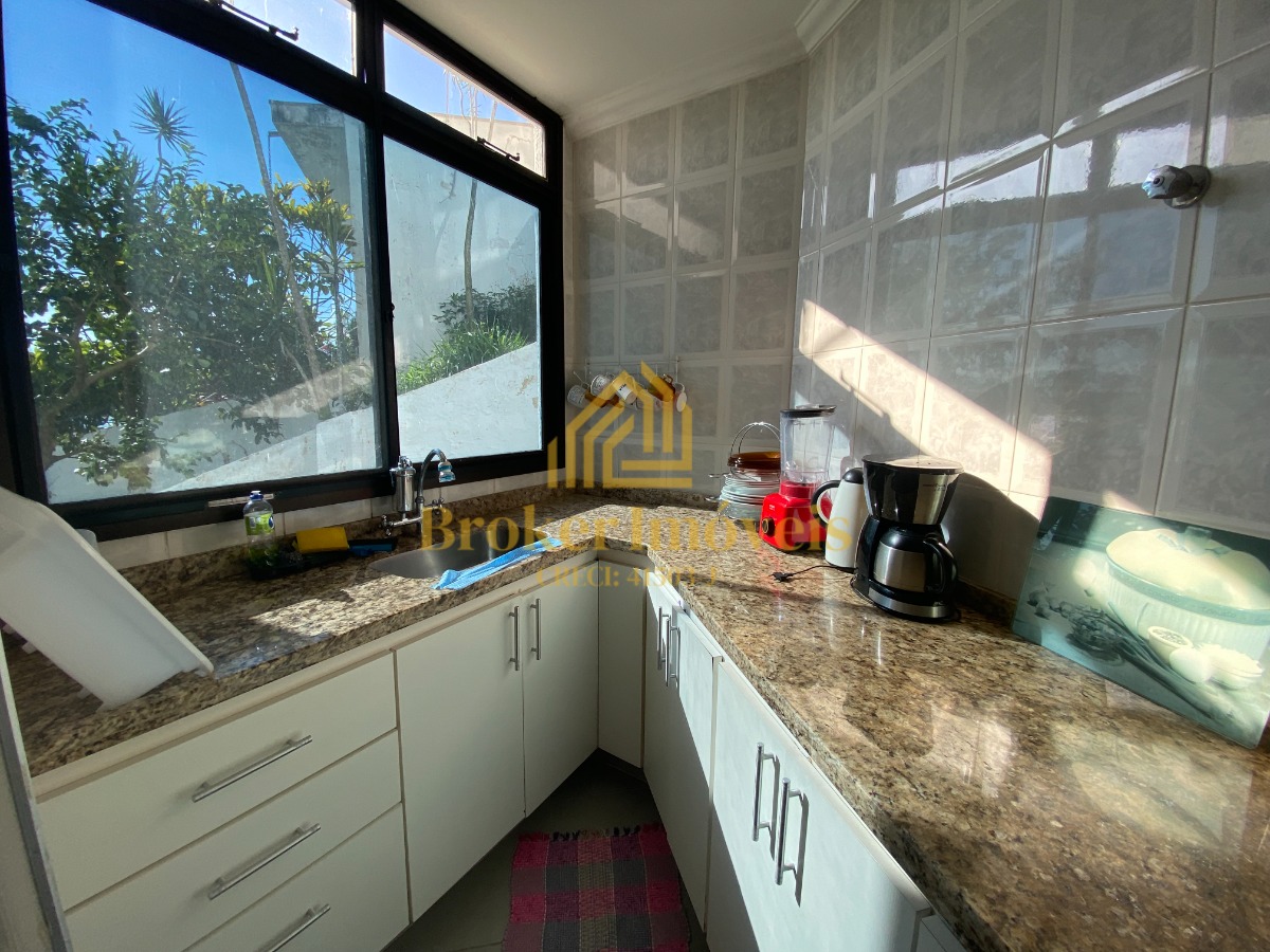 Duplex frente ao mar com vista de tirar o fôlego! pé na arei
