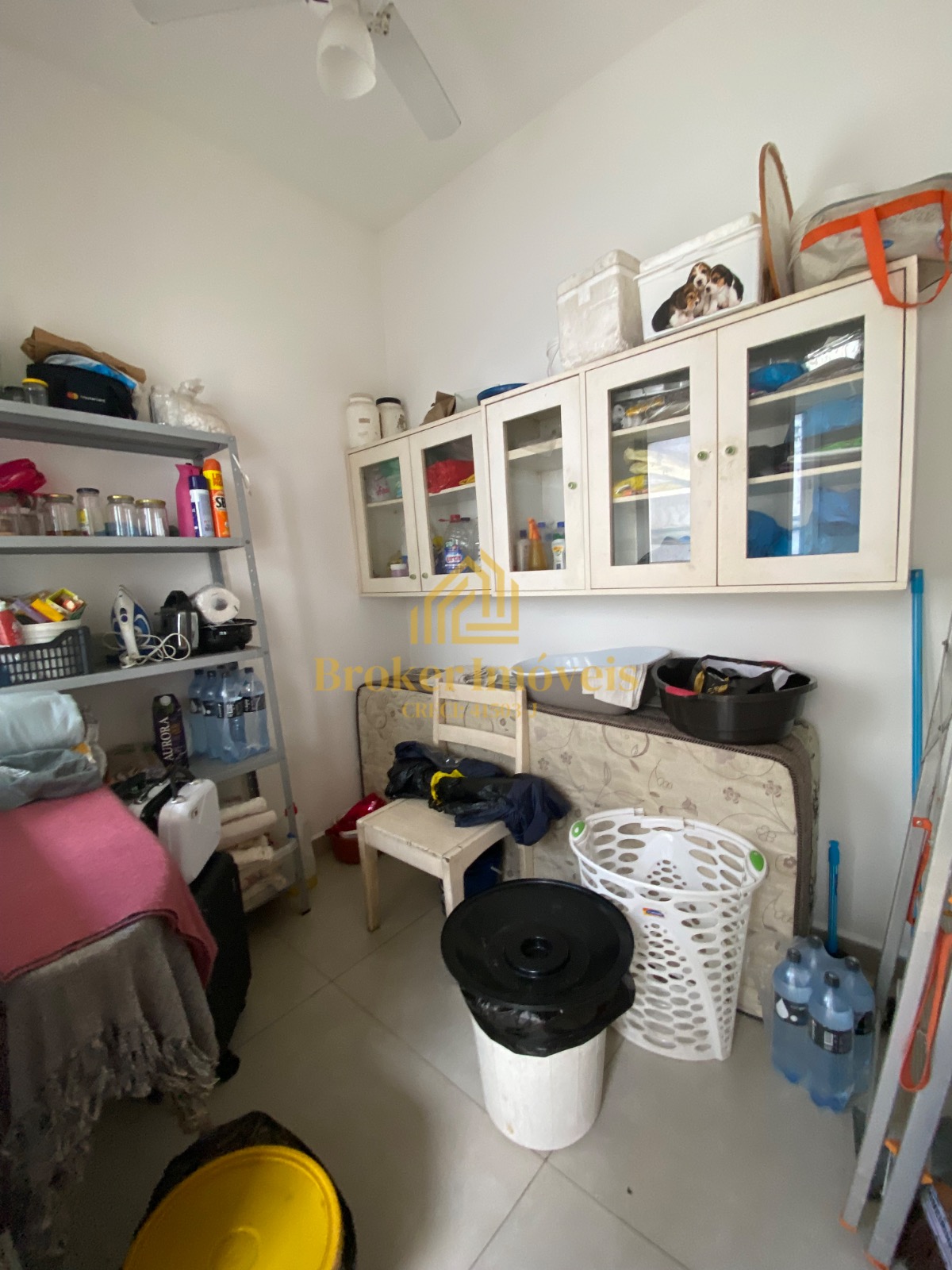 Casa à venda na Praia Martim de Sá, com 2 lotes no total 720M², somente à 190 metros da praia
