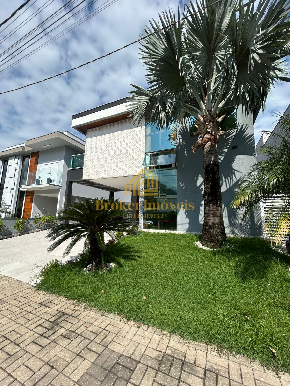 Linda casa moderna no condomínio costa nova no massaguaçu - foto 2