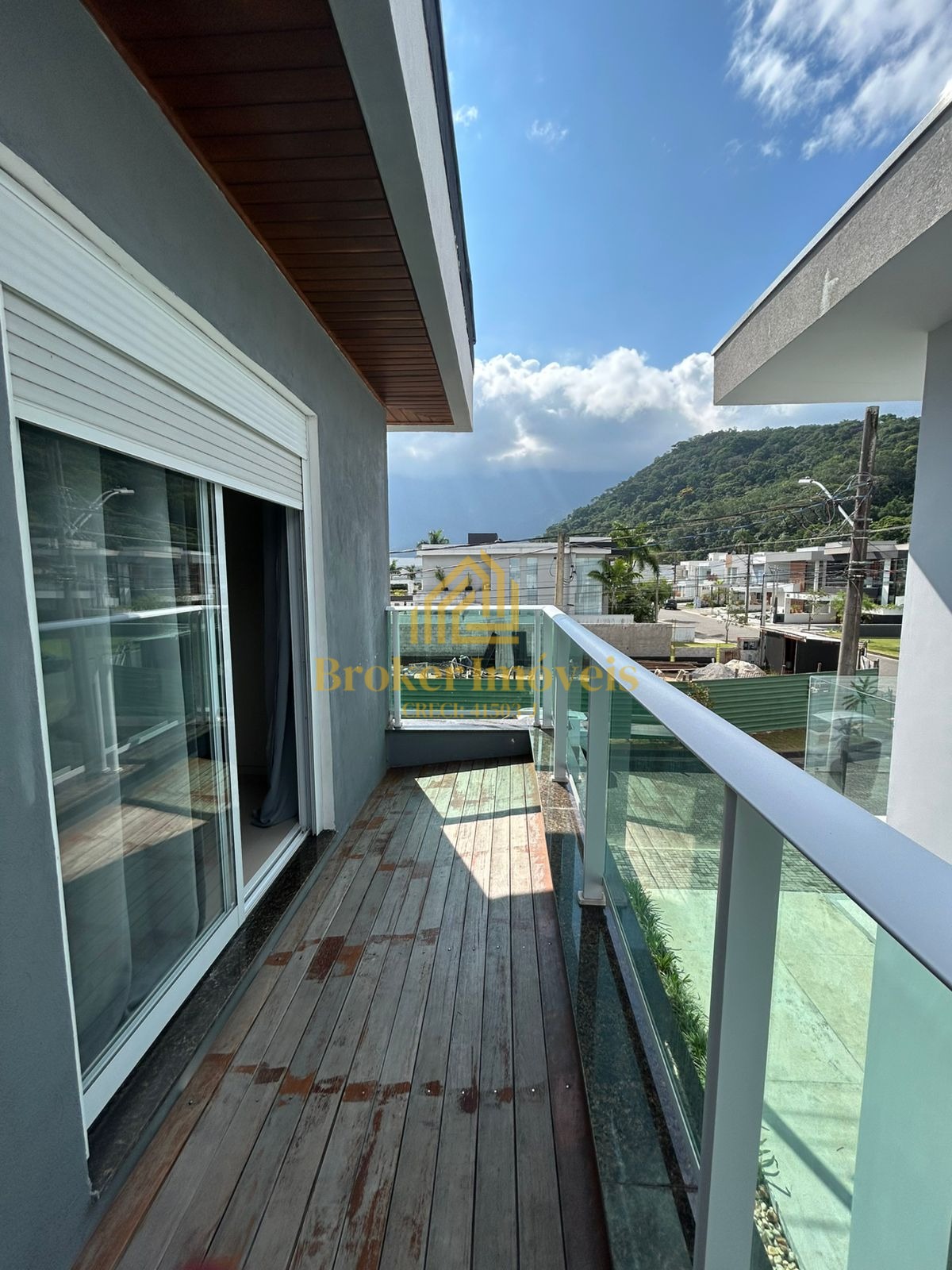 Linda casa moderna no condomínio costa nova no massaguaçu - foto 29