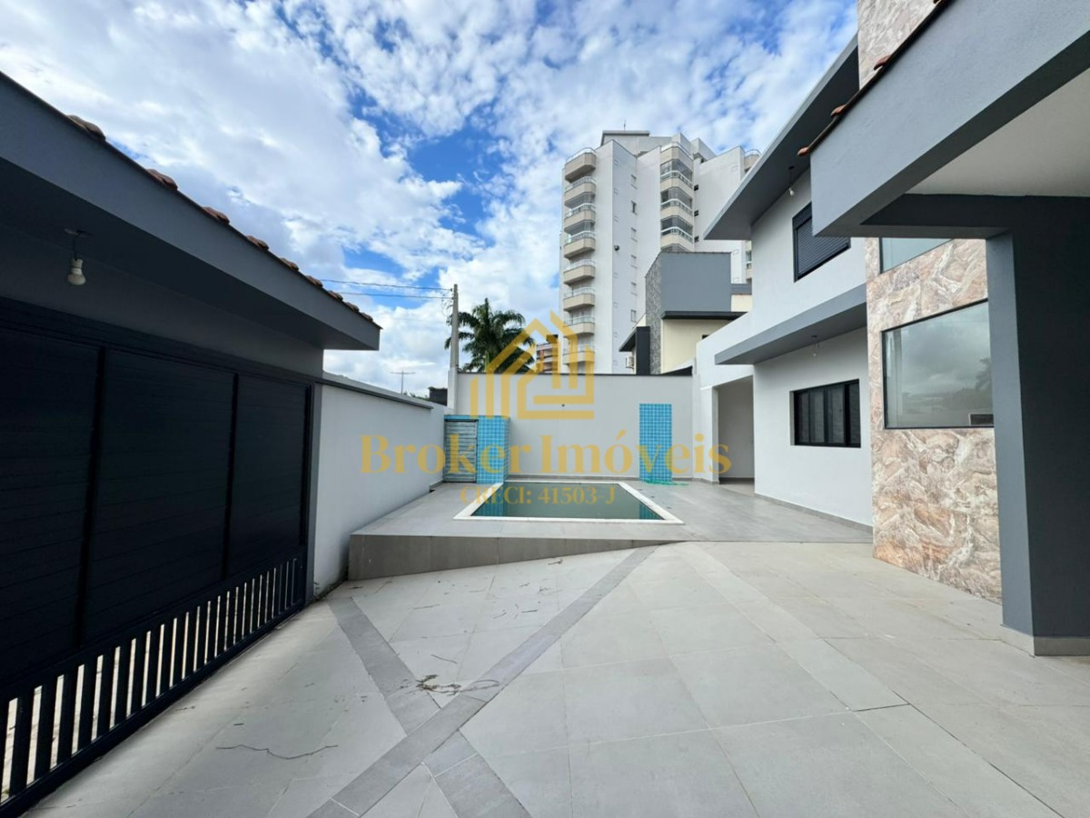 Sobrado de alto padrão no indaiá - 100m da praia - foto 3