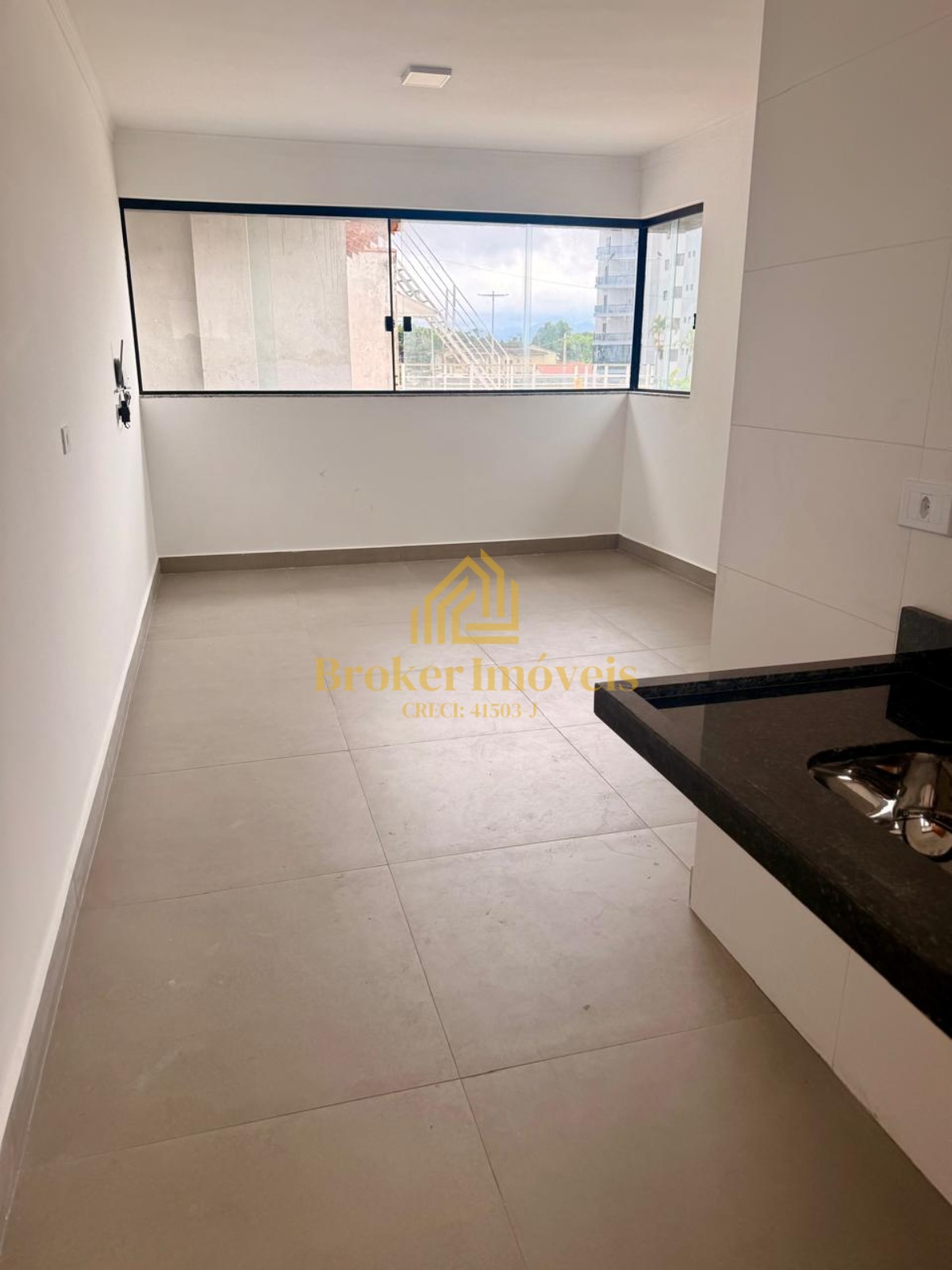 Lindo flat para locação no jardim aruan à 150 metros da prai - foto 5