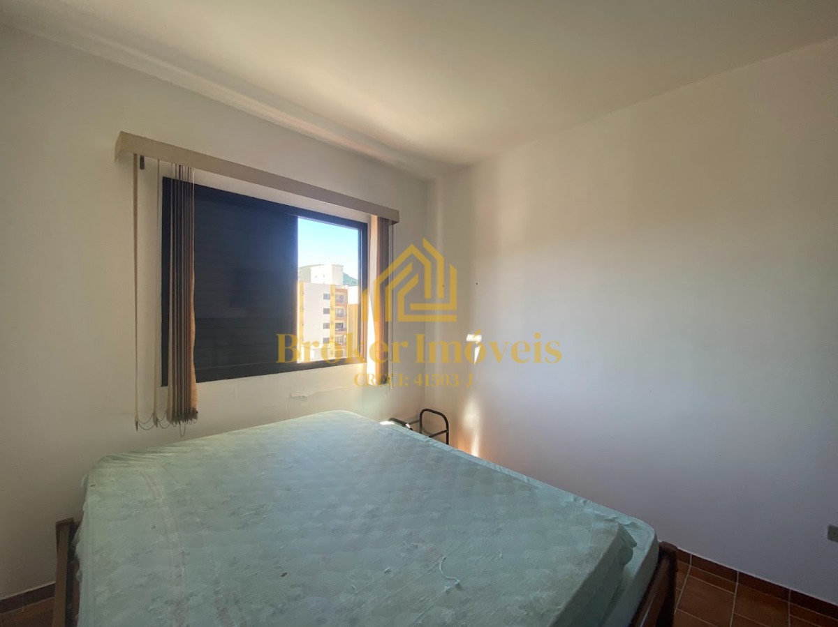 Apartamento à venda no condomínio Ibiza na Martim de Sá à 400 metros da praia