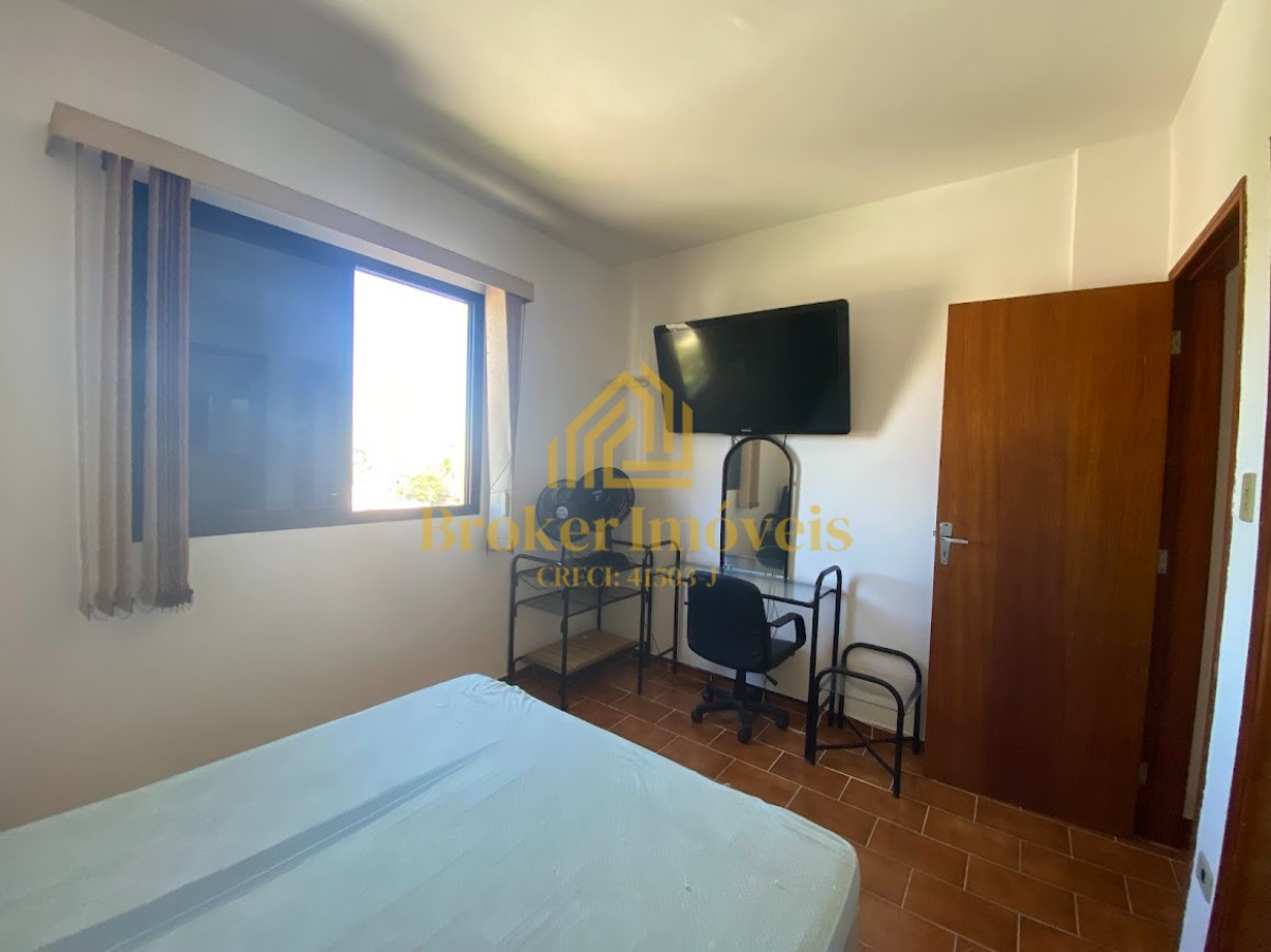 Apartamento à venda no condomínio Ibiza na Martim de Sá à 400 metros da praia