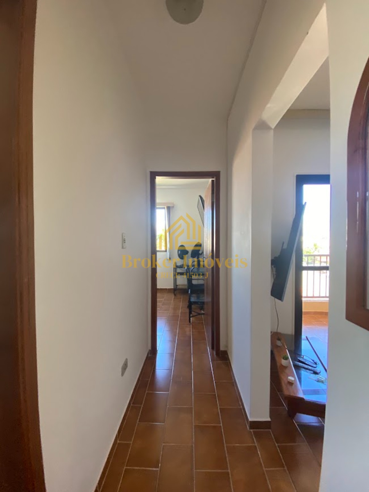 Apartamento à venda no condomínio Ibiza na Martim de Sá à 400 metros da praia