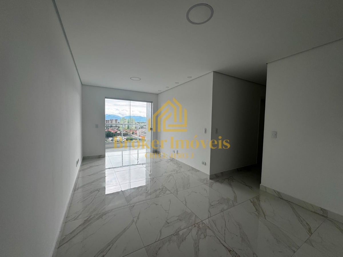 Apartamento para locação com vista para o mar no edifício eu