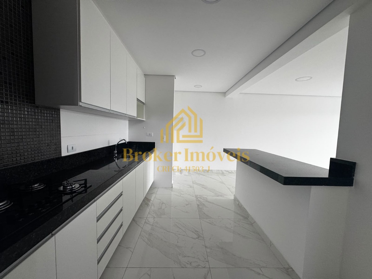 Apartamento para locação com vista para o mar no edifício eu