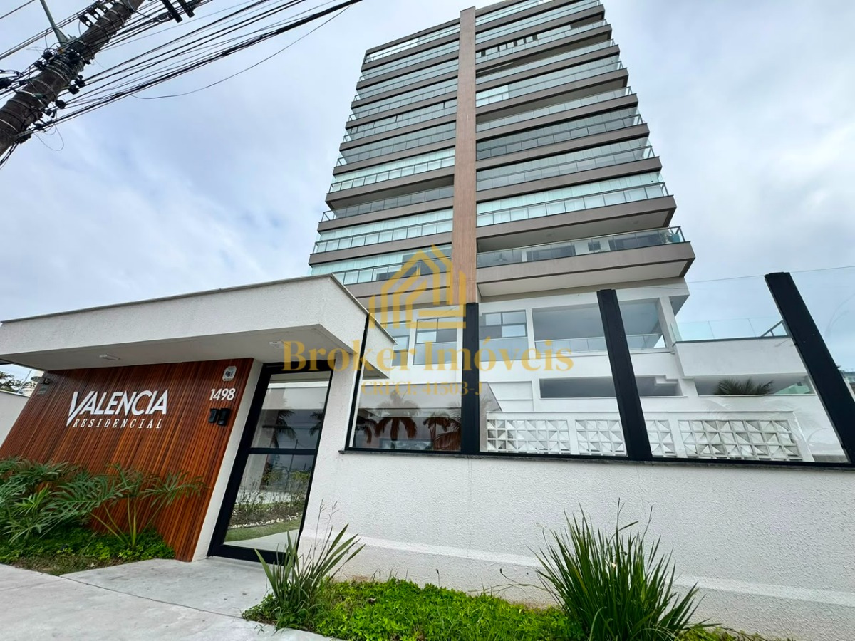 Cobertura duplex de alto padrão no condomínio valência na pr