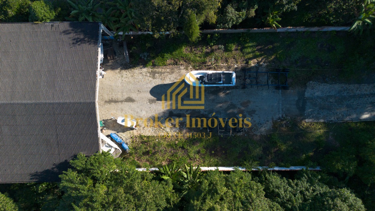 Oportunidade para investir em área com acesso direto ao rio 