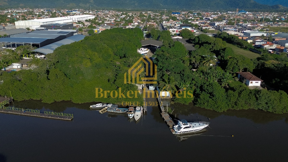 Oportunidade para investir em área com acesso direto ao rio 