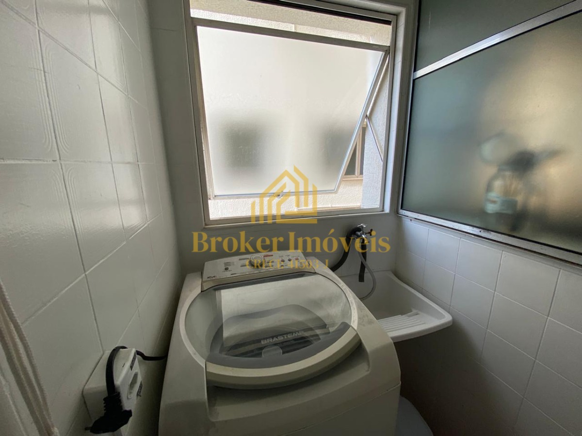 Excelente apartamento no edifício madrid i no bairro jd. Aruan a 600 metros da praia