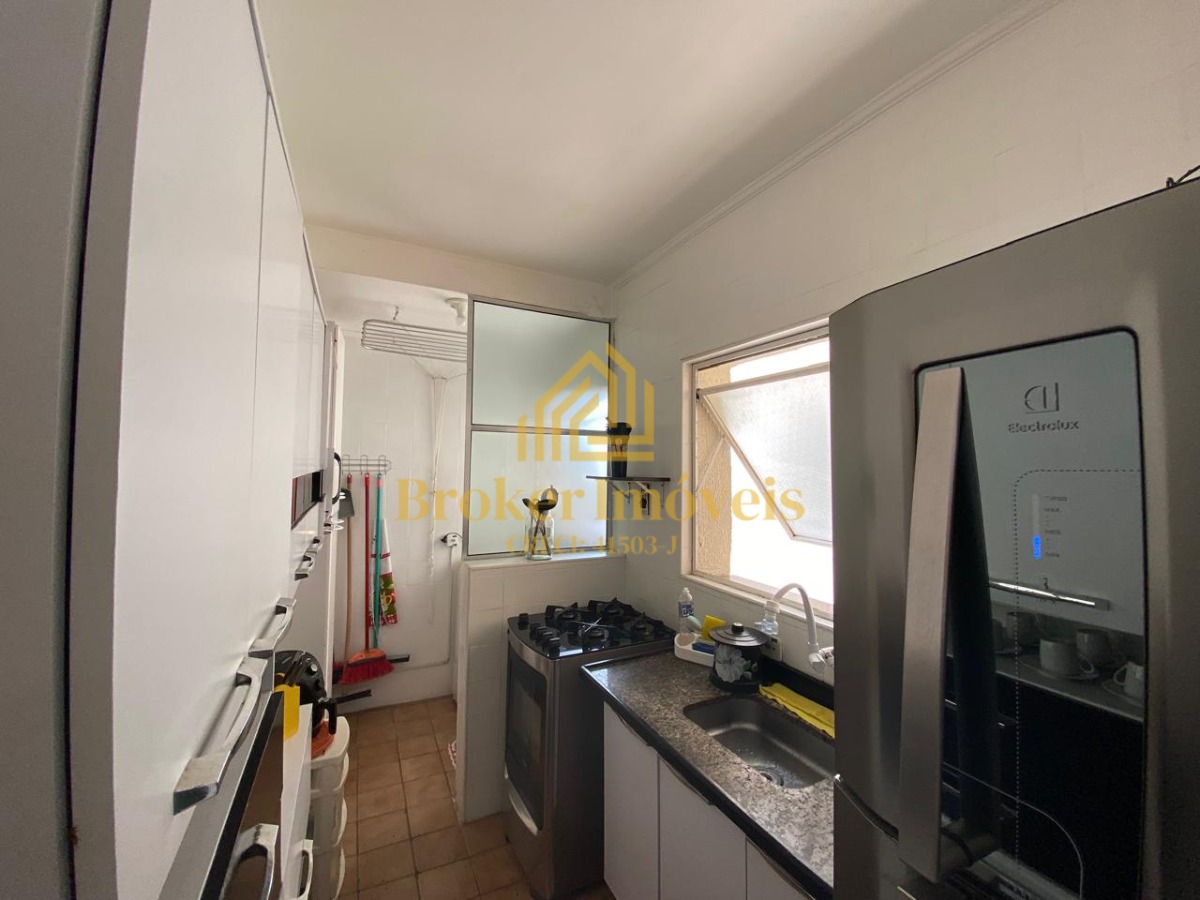 Excelente apartamento no edifício madrid i no bairro jd. Aruan a 600 metros da praia