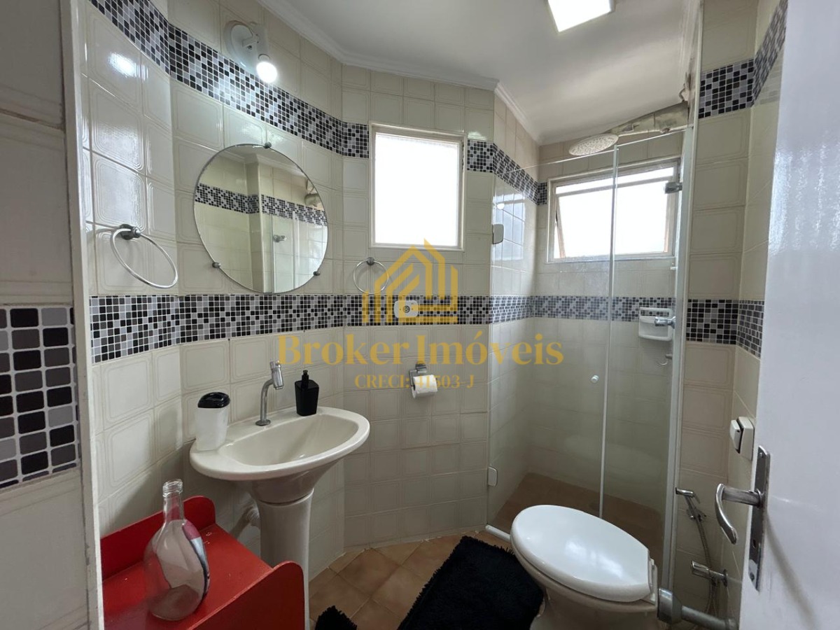 Excelente apartamento no edifício madrid i no bairro jd. Aruan a 600 metros da praia