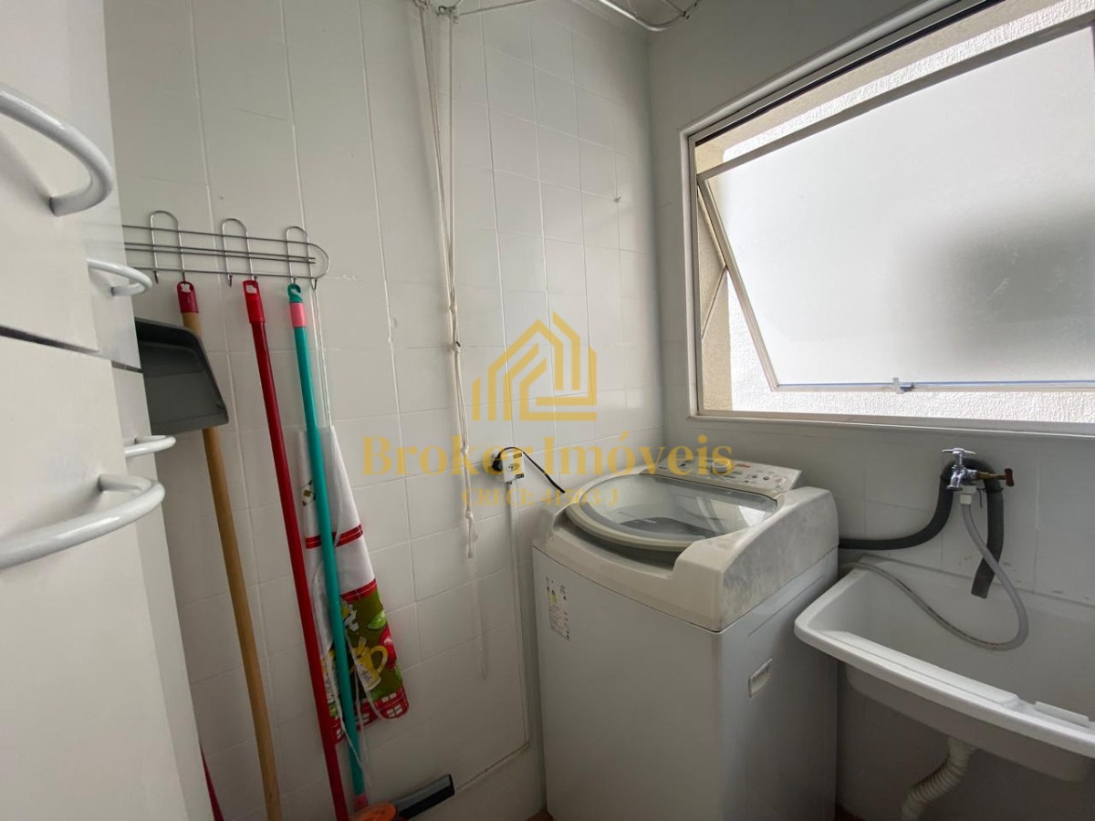 Excelente apartamento no edifício madrid i no bairro jd. Aruan a 600 metros da praia