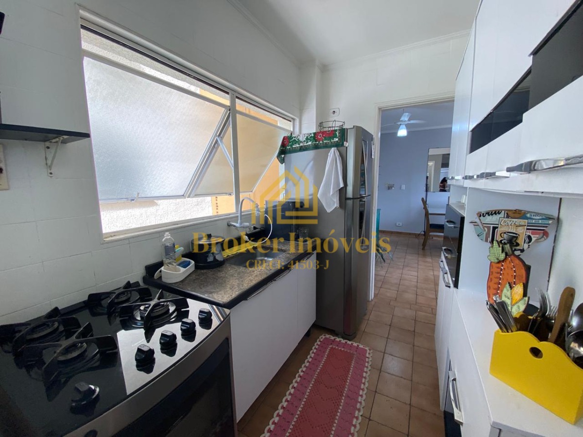 Excelente apartamento no edifício madrid i no bairro jd. Aruan a 600 metros da praia