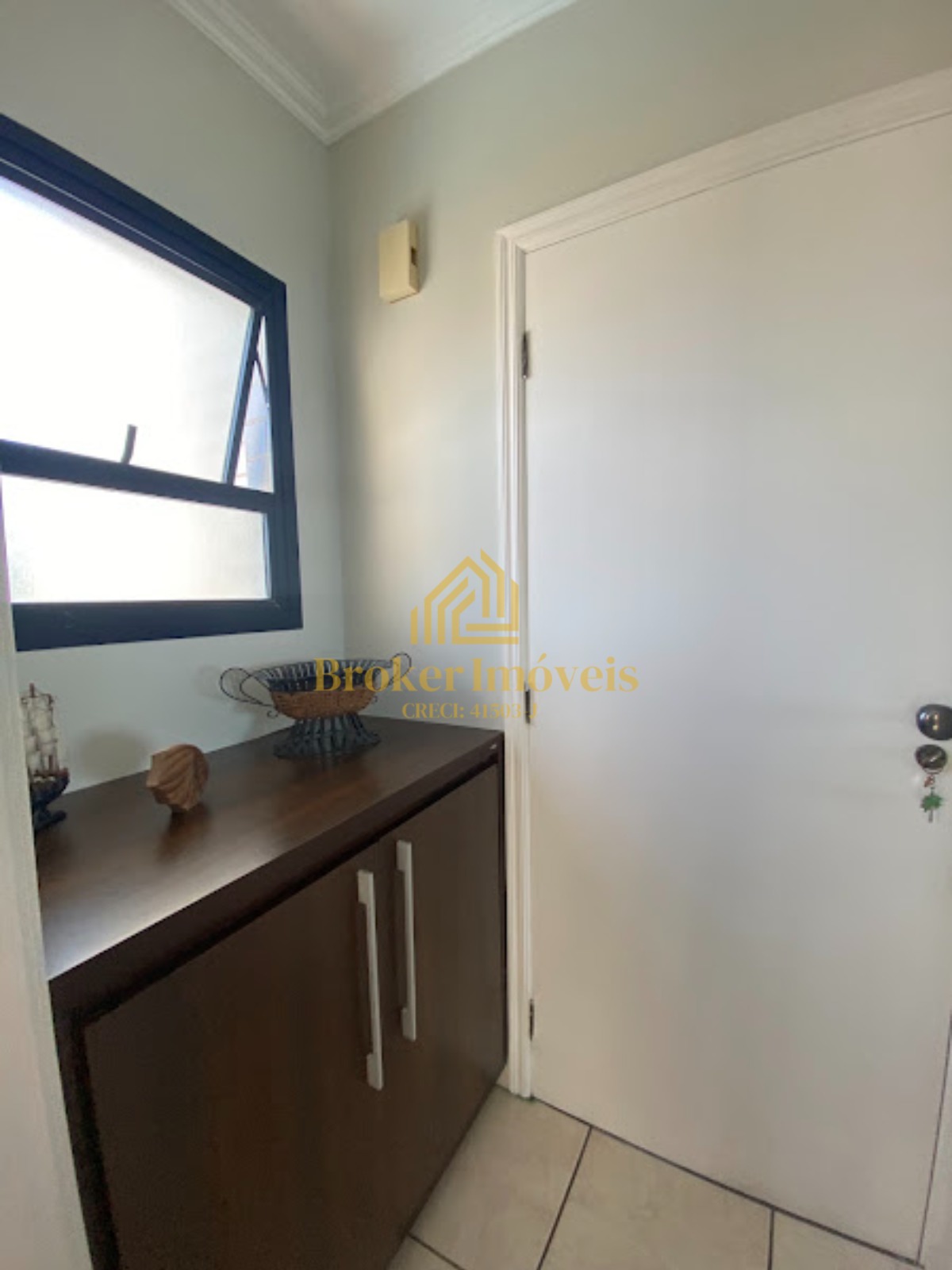 Apartamento Frente ao Mar pé na areia na Praia Martim de Sá com vista de tirar o fôlego