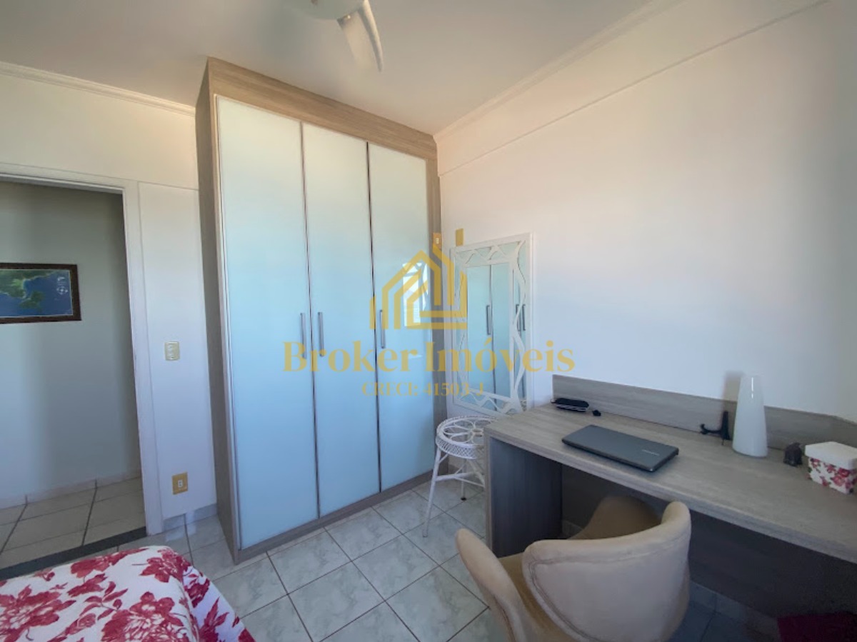 Apartamento Frente ao Mar pé na areia na Praia Martim de Sá com vista de tirar o fôlego