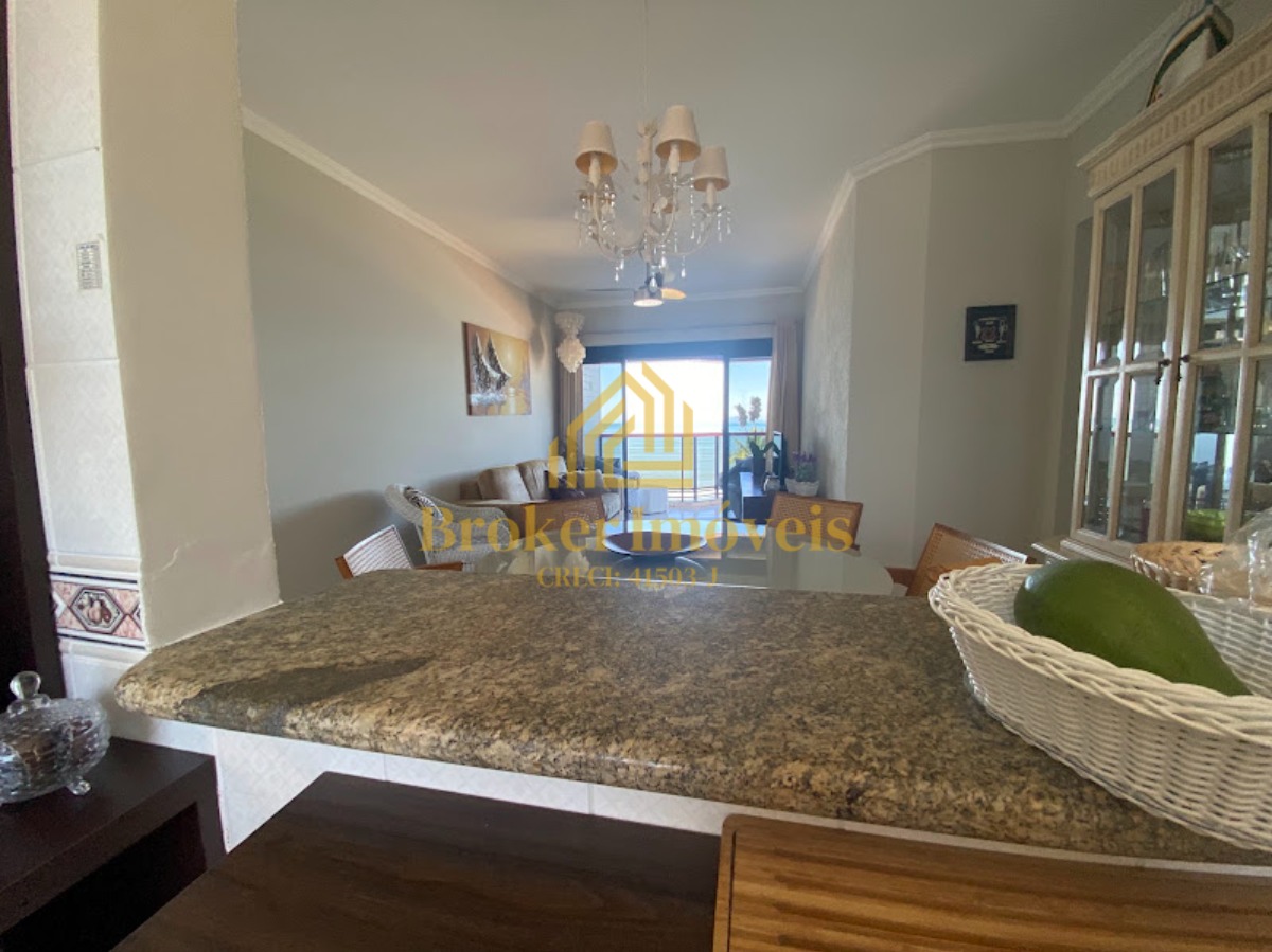 Apartamento Frente ao Mar pé na areia na Praia Martim de Sá com vista de tirar o fôlego