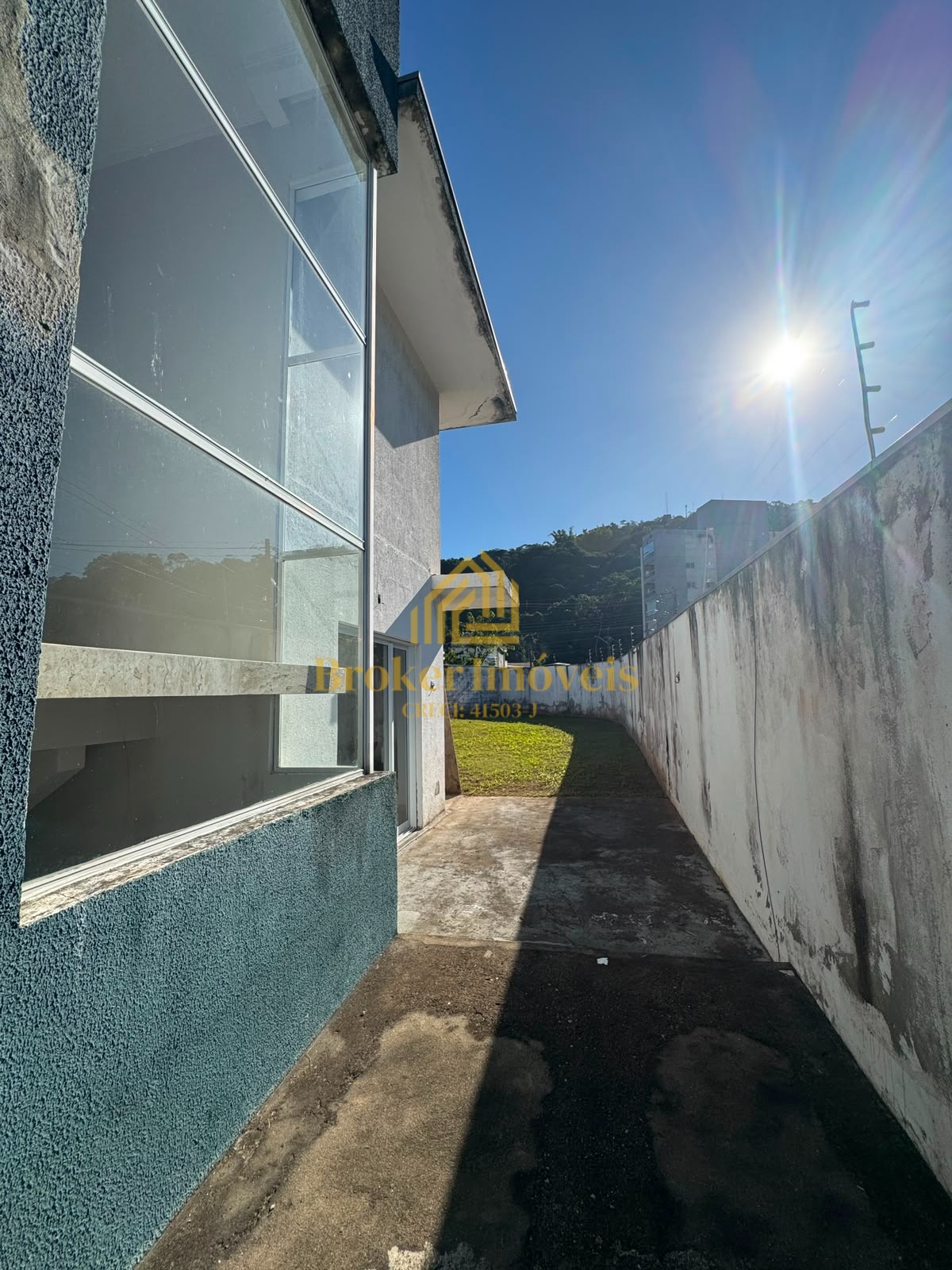 Sobrado a venda na martim de sá perto do parcão com terreno de 400m² - foto 32