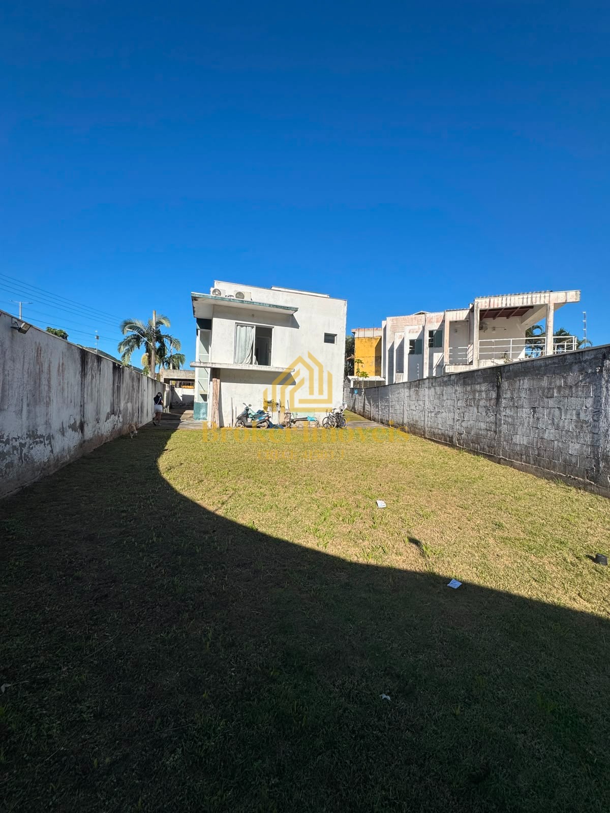 Sobrado a venda na martim de sá perto do parcão com terreno de 400m² - foto 30