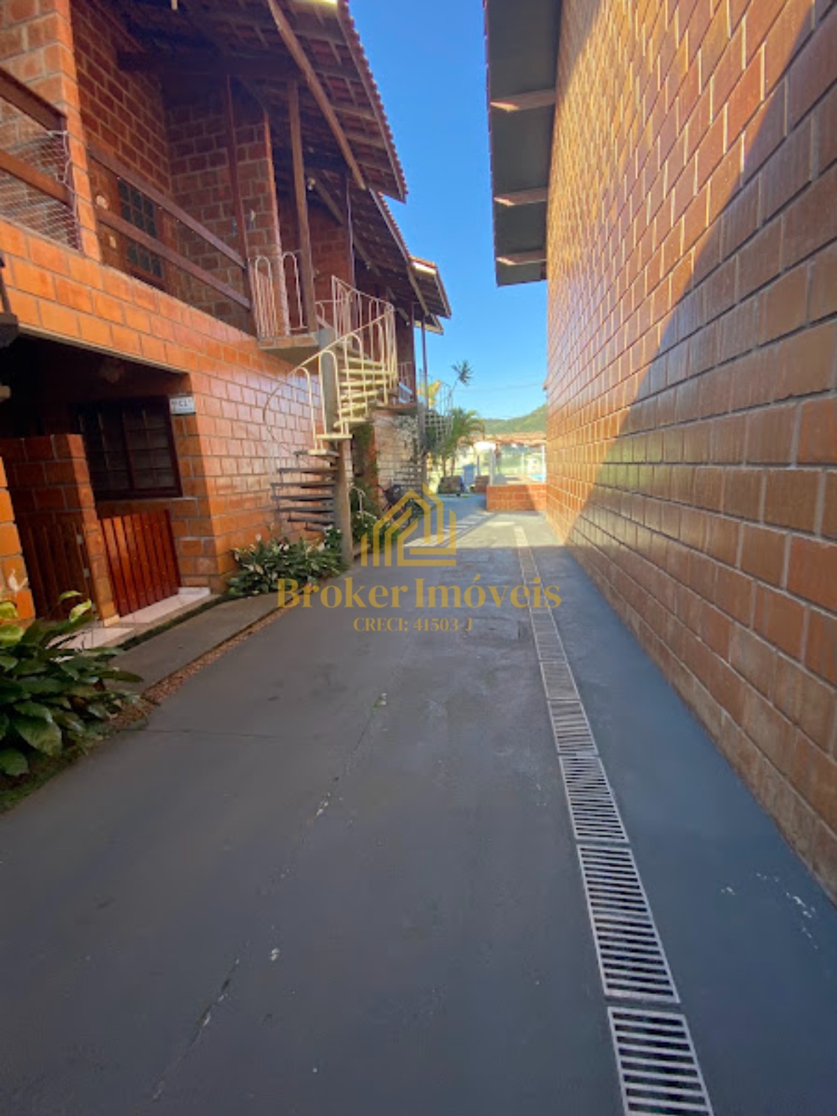 Oportunidade de lindo Flat apartamento na Martim de Sá a 550 metros da praia em um excelente condomínio - foto 26