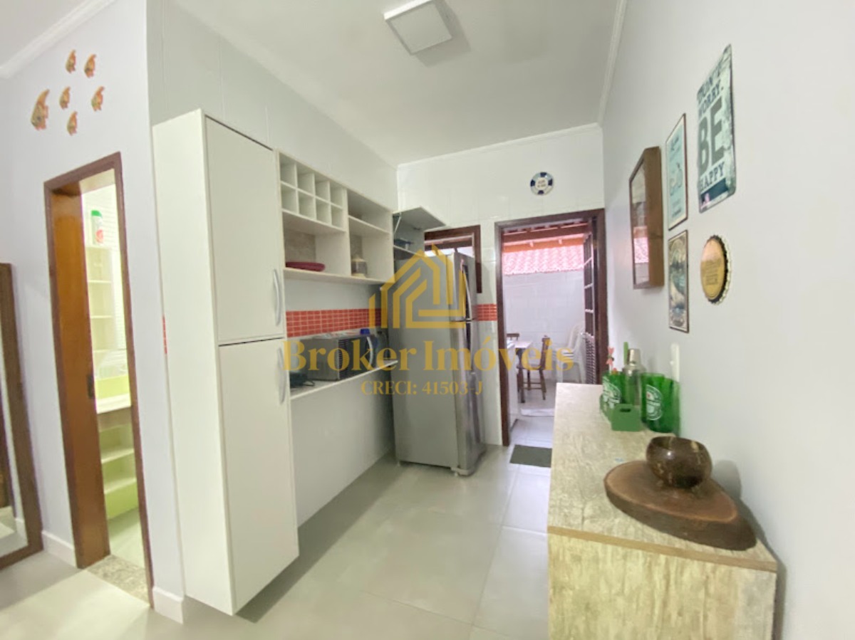 Oportunidade de lindo flat apartamento na martim de sá a 550