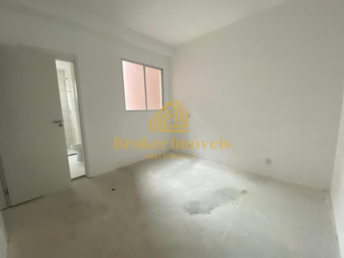 Apartamento no condomínio riviera na praia martim de sá, 3 minutos da praia