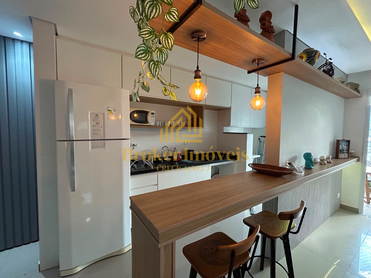 Lindíssimo Apartamento mobiliado equipado com vista para o Mar no edifício navegantes Sumaré - locação