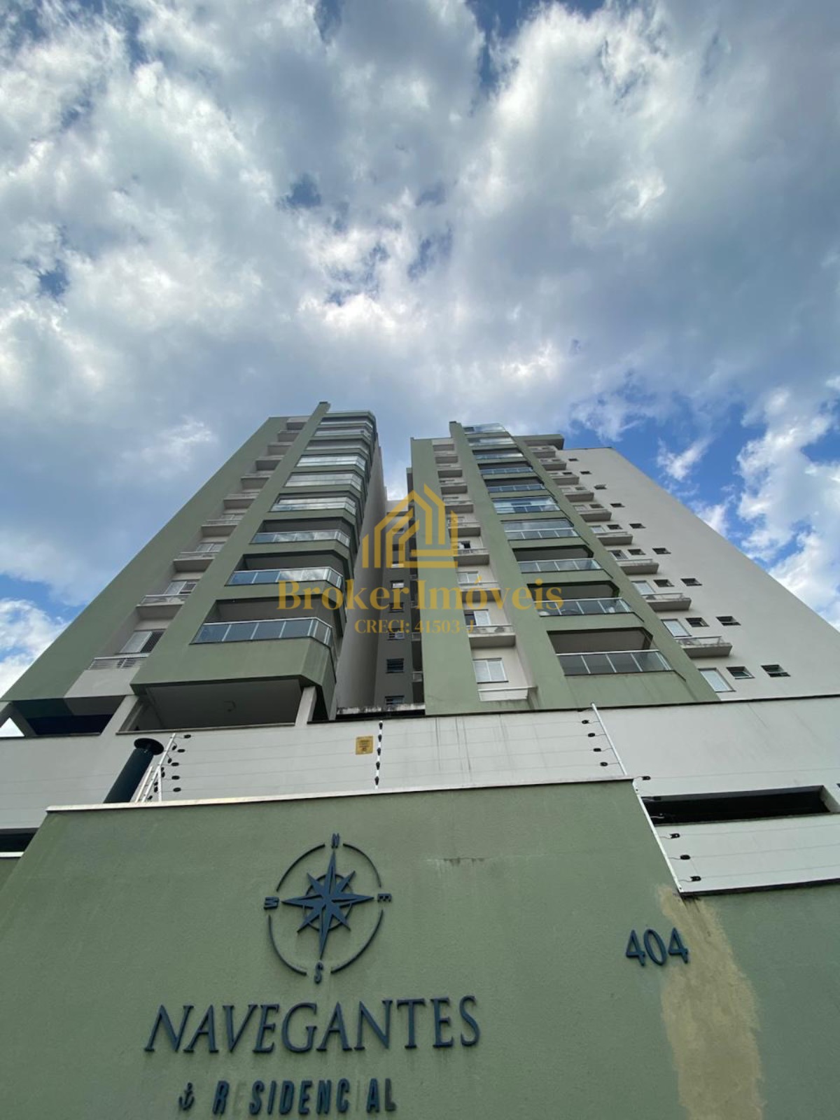 Lindíssimo Apartamento mobiliado equipado com vista para o Mar no edifício navegantes Sumaré - locação