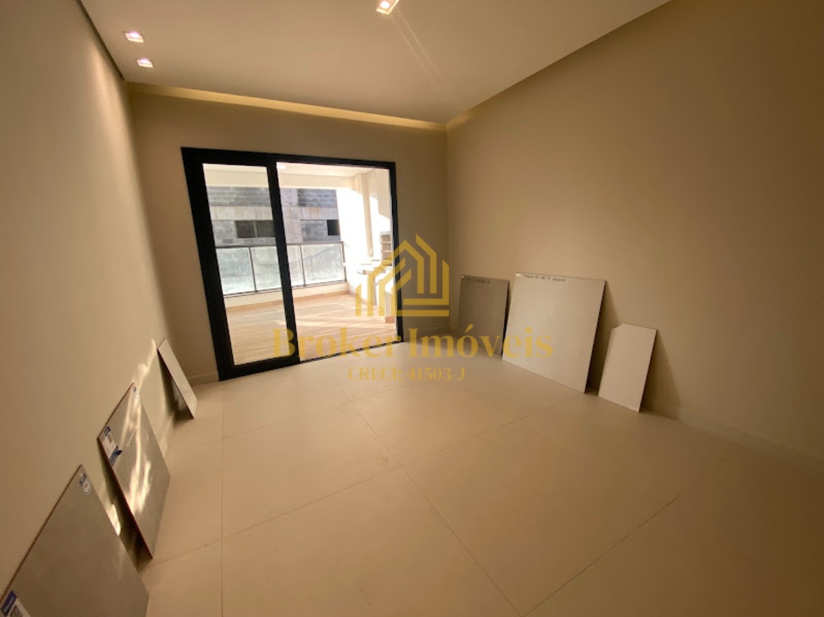 Oportunidade de Apartamento novo no Residencial Islas Baleares Martim de Sá a 400 metros da praia