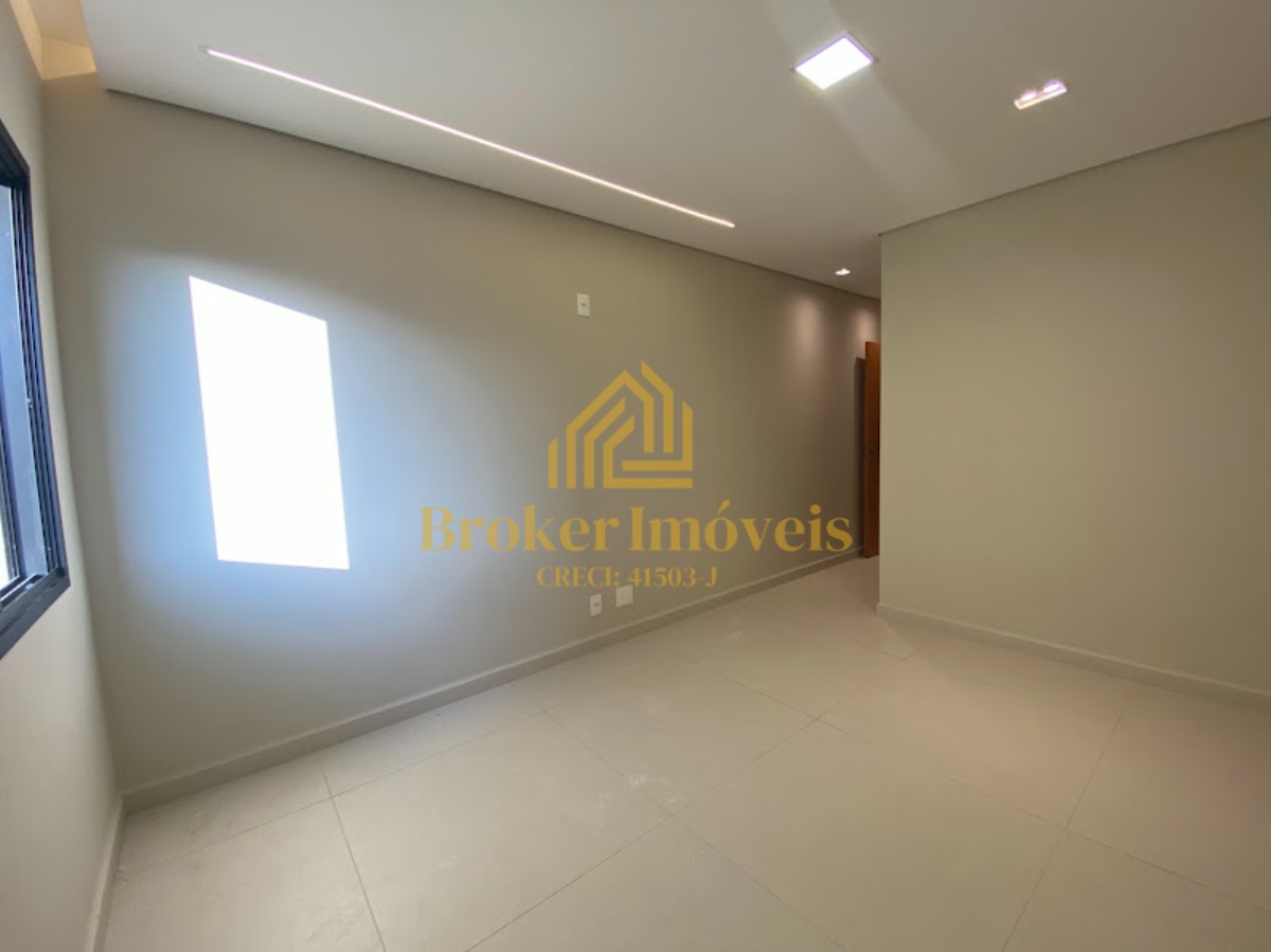 Oportunidade de Apartamento novo no Residencial Islas Baleares Martim de Sá a 400 metros da praia