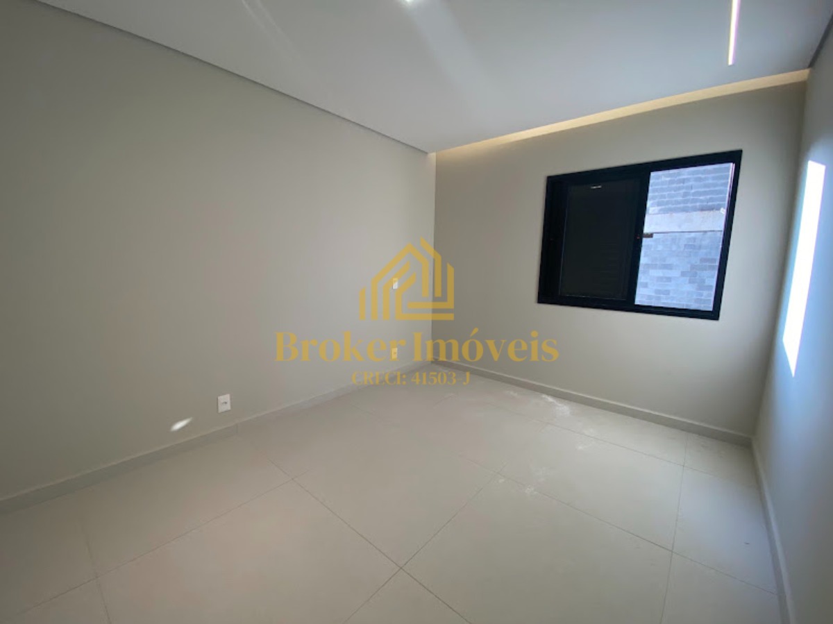 Oportunidade de Apartamento novo no Residencial Islas Baleares Martim de Sá a 400 metros da praia