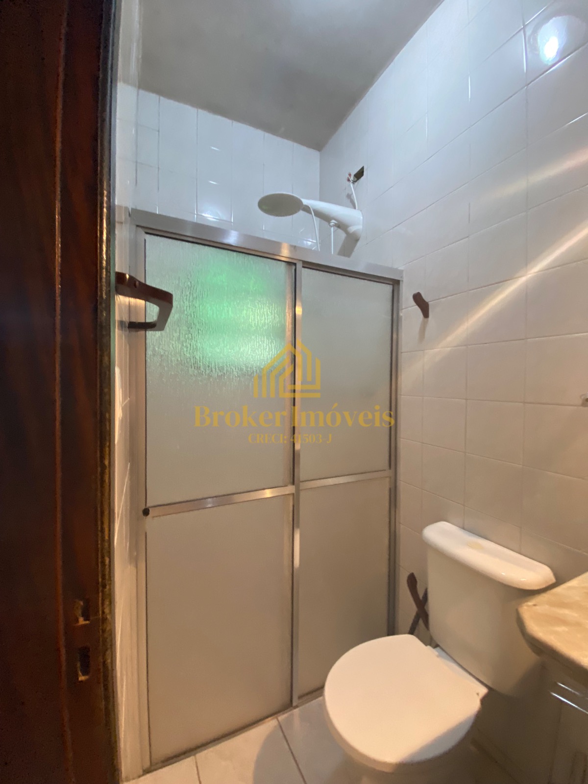 Linda casa no condomínio fechado Condomínio Sun Beach Residence na enseada venda é locação definitiva