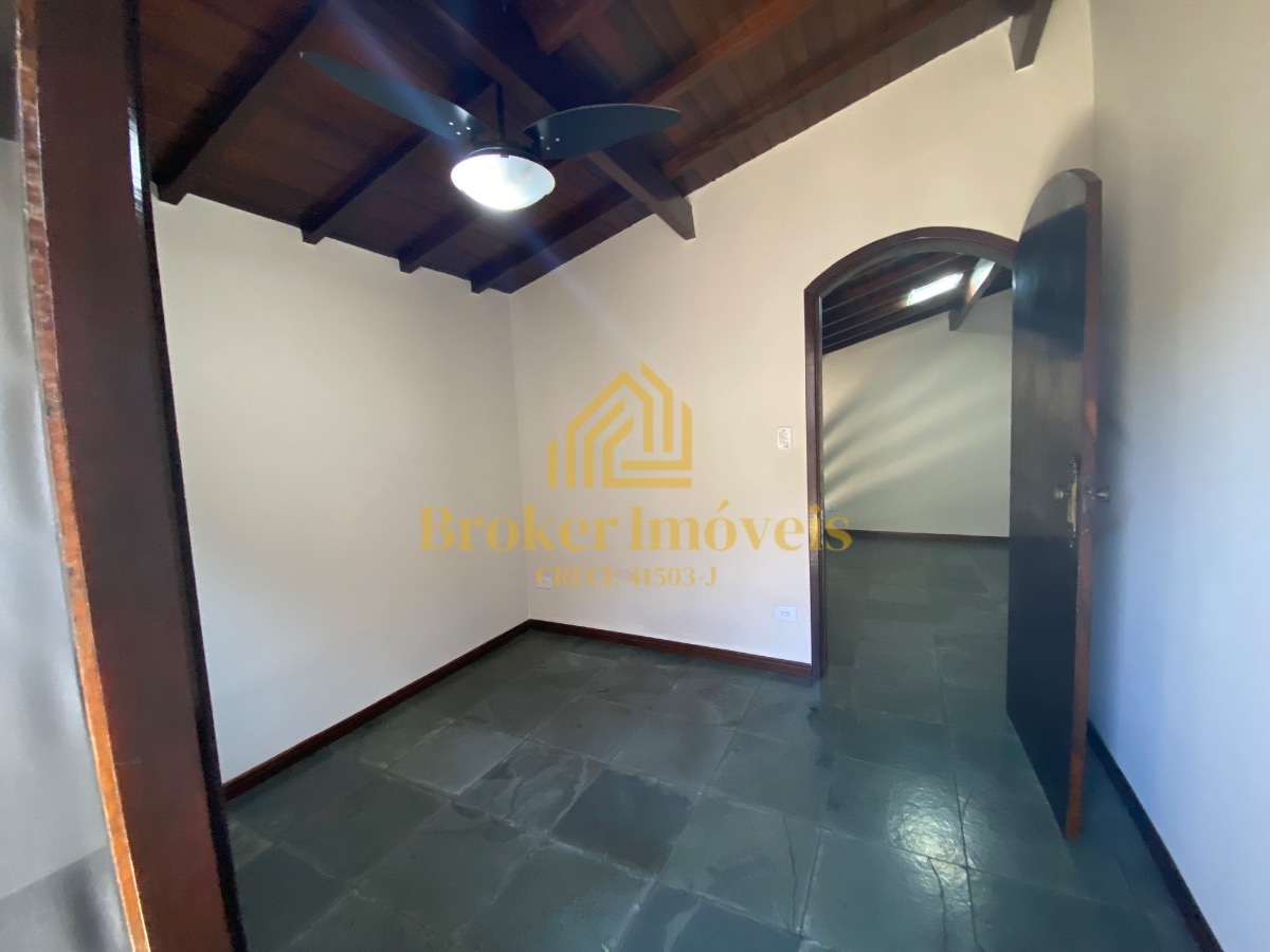 Linda casa no condomínio fechado Condomínio Sun Beach Residence na enseada venda é locação definitiva