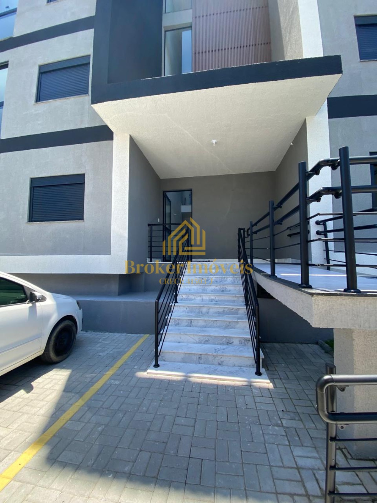 Lindo apartamento mobiliado no condomínio solar de ipanema - jd aruan próximo a praia