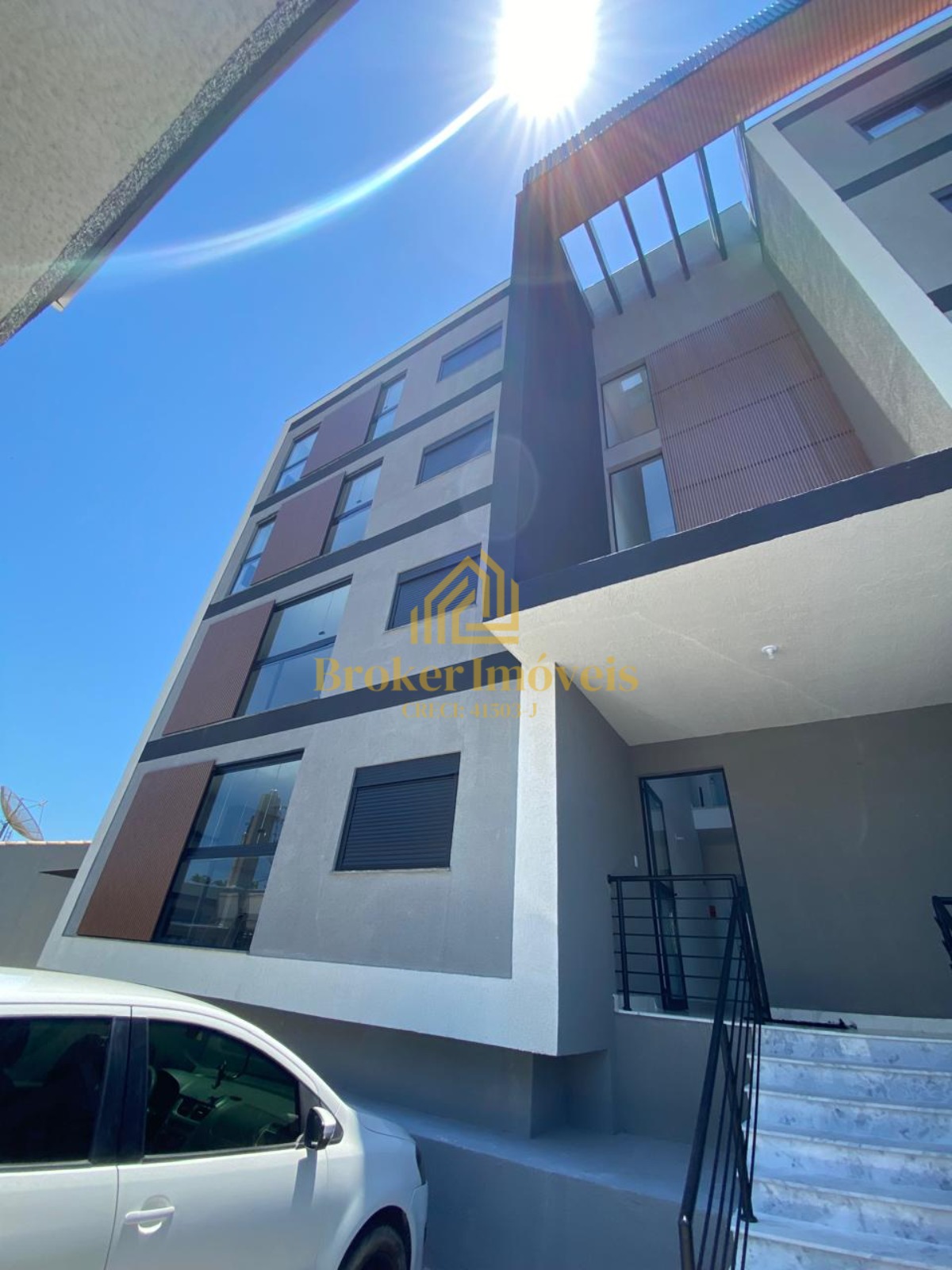 Lindo apartamento mobiliado no condomínio solar de ipanema - jd aruan próximo a praia