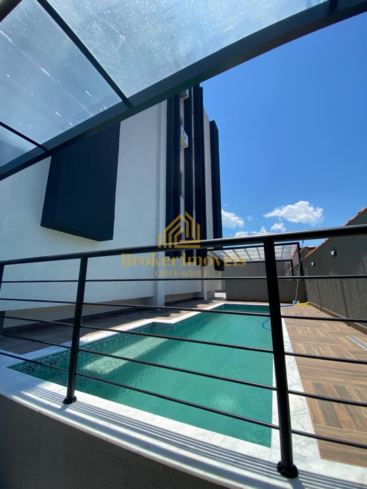 Lindo apartamento mobiliado no condomínio solar de ipanema - jd aruan próximo a praia