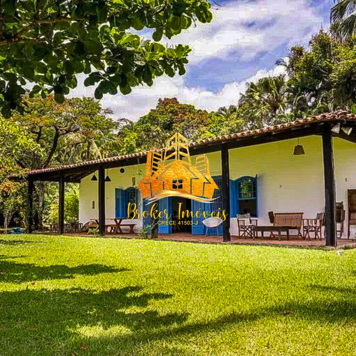 Propriedade pé na areia em ilhabela