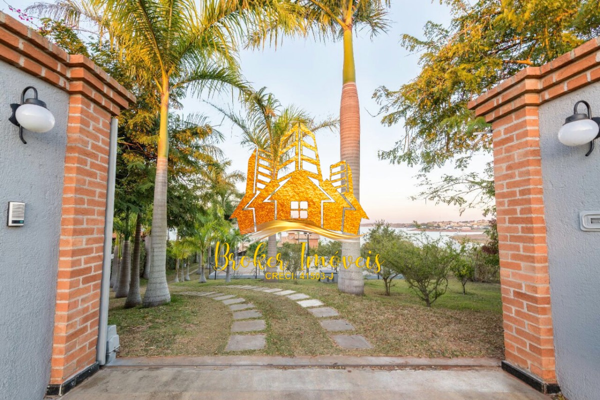 Casa de alto padrão no condomínio nova fama em minas gerais