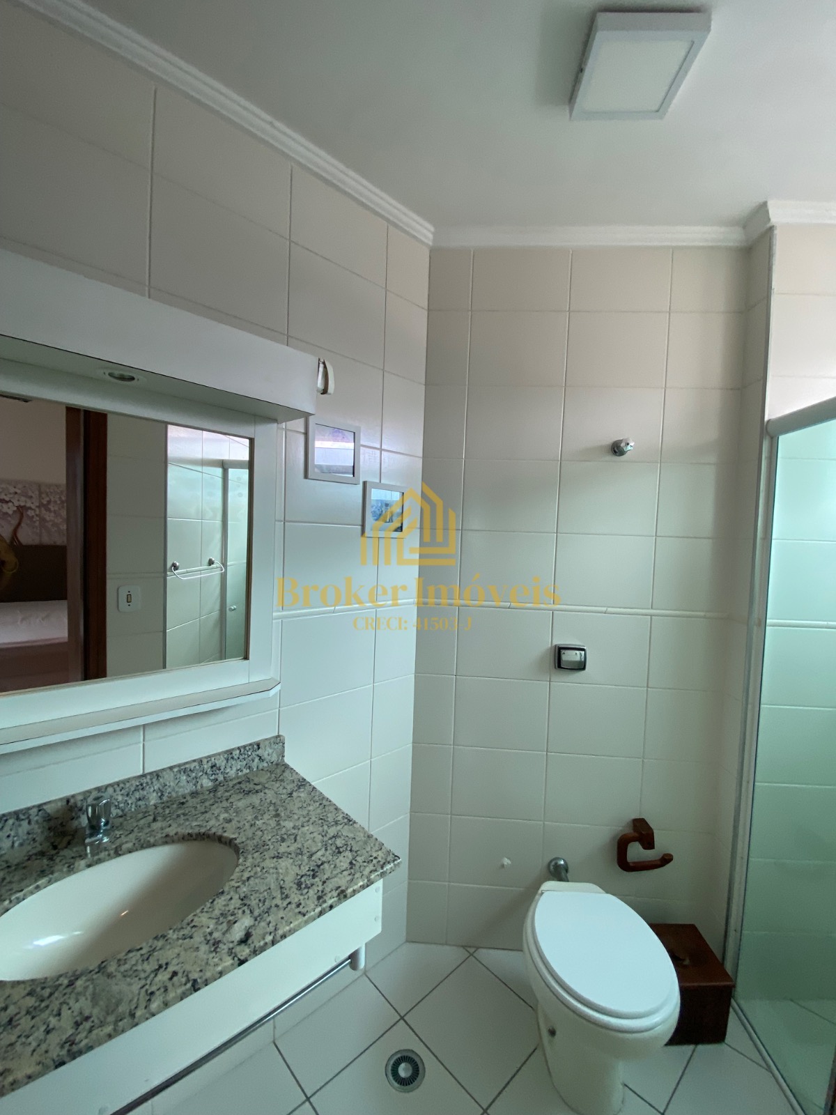 Apartamento no indaiá Frente mar no condomínio Atlântico Norte No Indaiá
