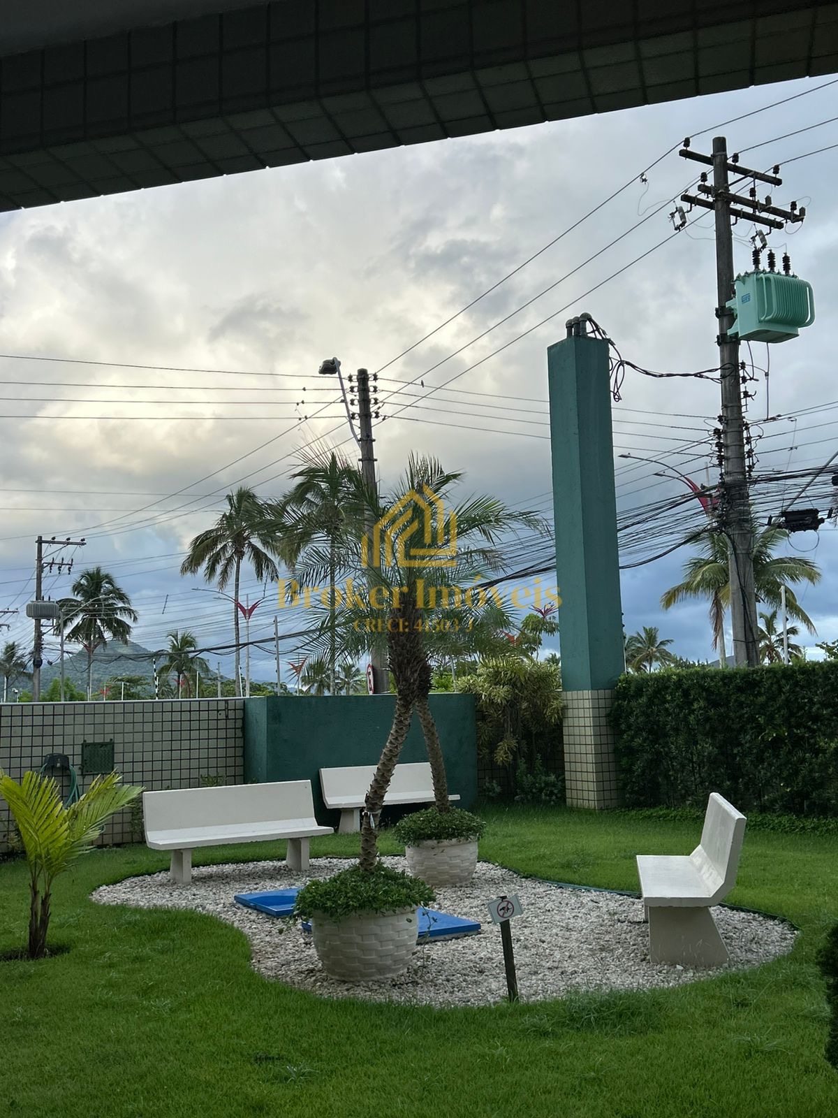 Apartamento no indaiá Frente mar no condomínio Atlântico Norte No Indaiá